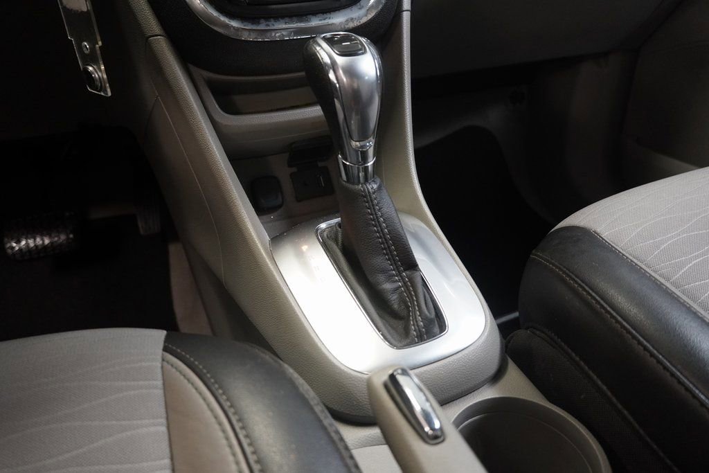 Used 2016 Buick Encore FWD image 20