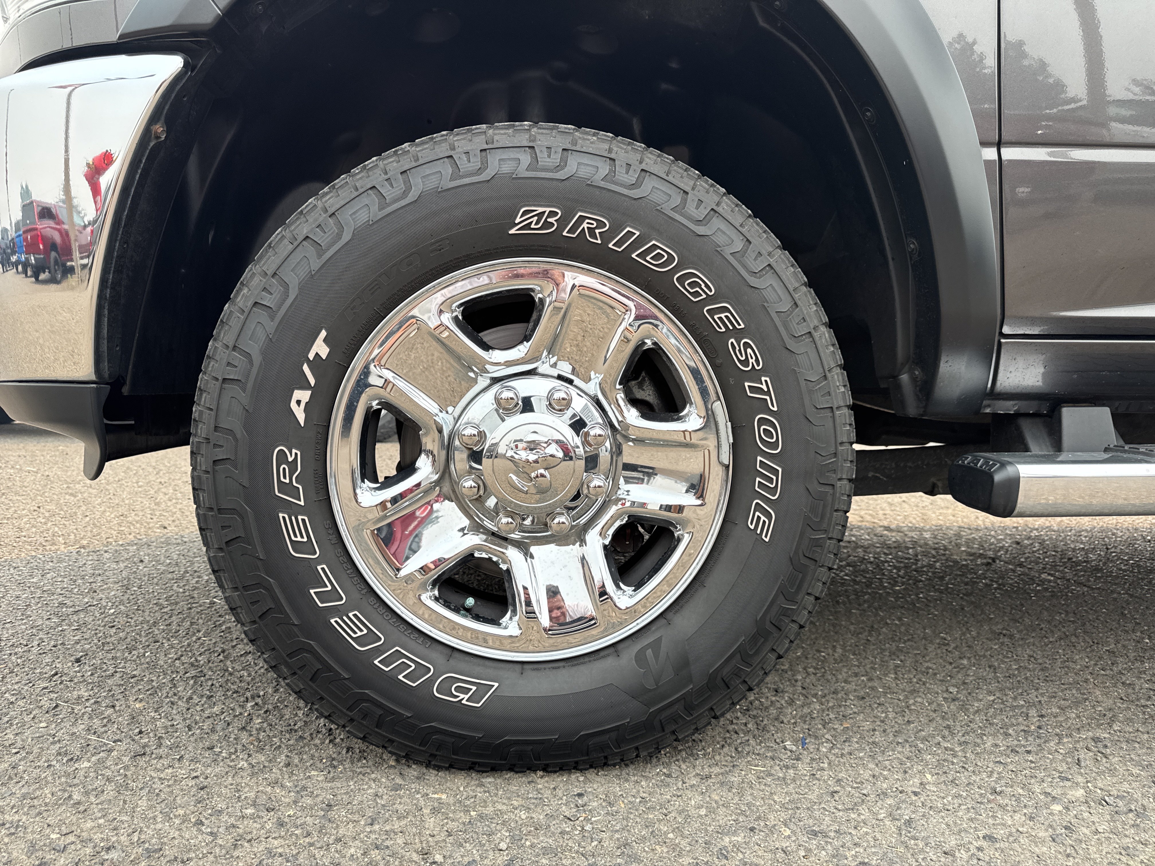Used 2017 RAM 2500 Tradesman w/ Chrome Appearance Group AWD/4WD image 11