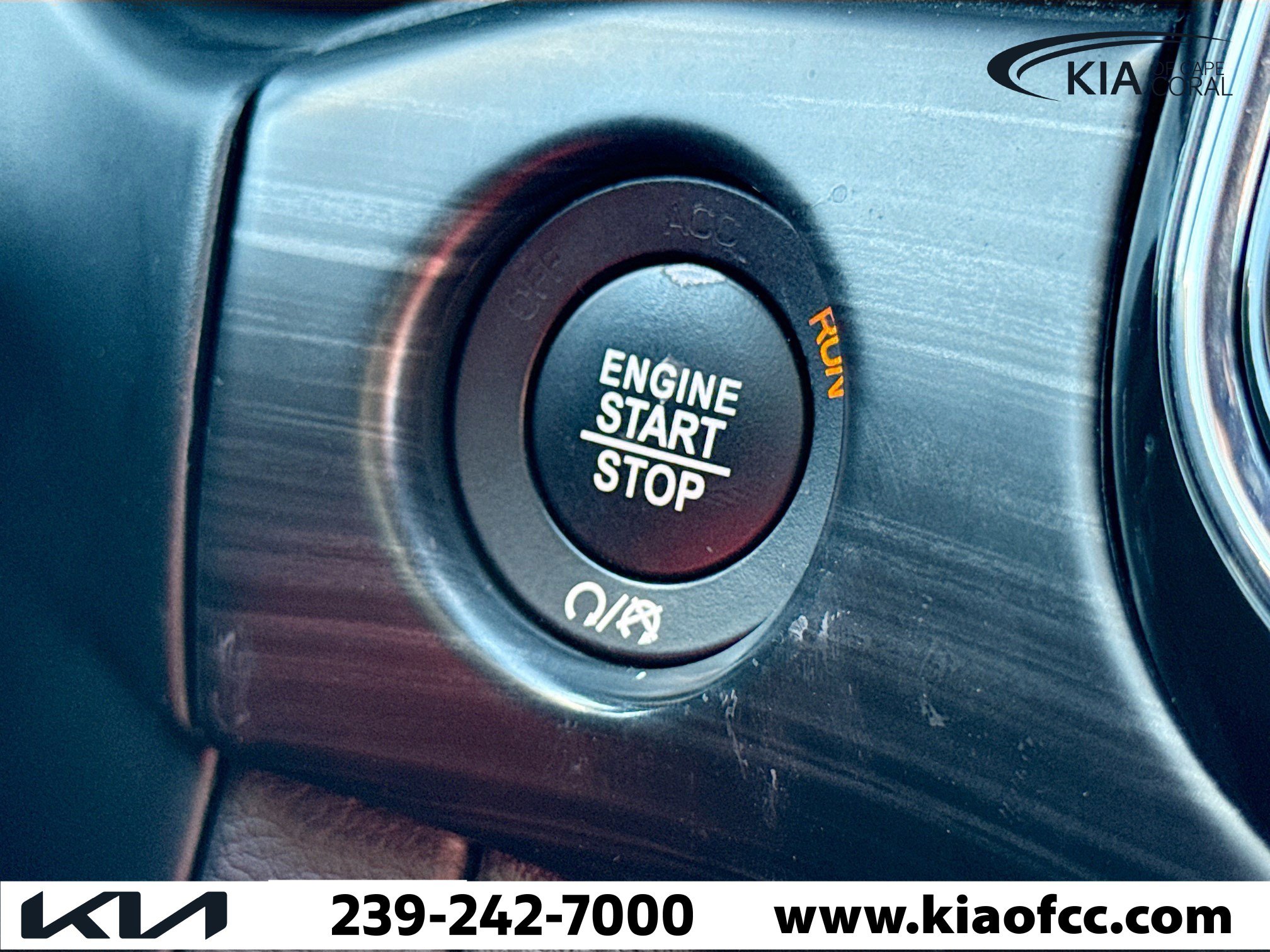 Used 2019 Jeep Grand Cherokee Laredo image 34