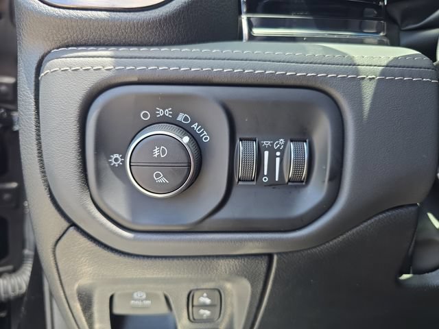 Certified 2025 RAM 1500 Limited AWD/4WD image 22