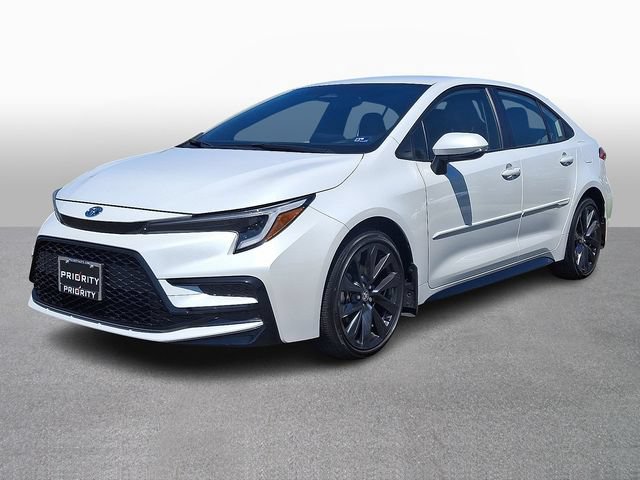 Used 2025 Toyota Corolla SE FWD image 1