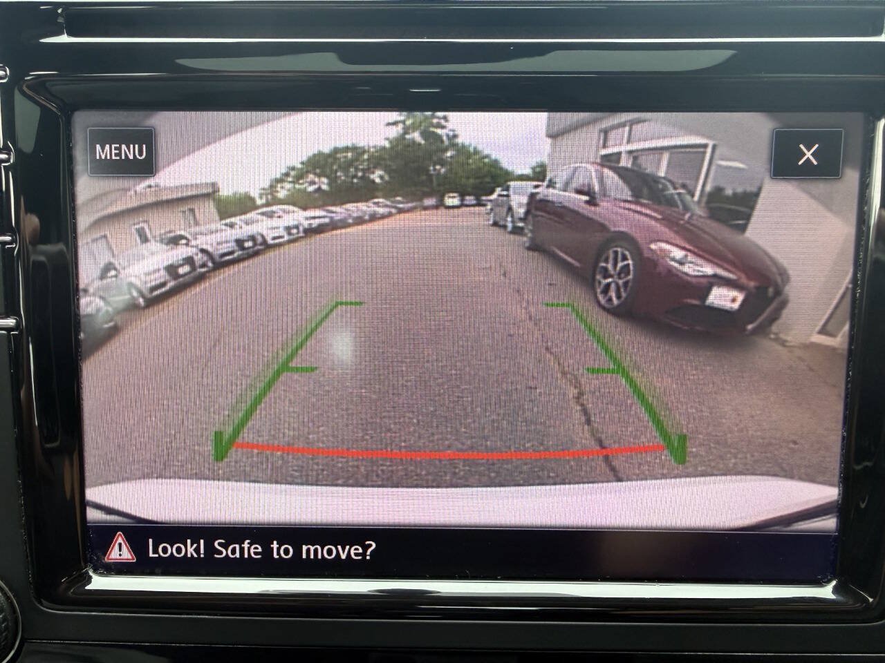 Used 2017 Volkswagen Jetta GLI FWD image 15