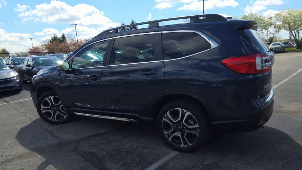 Certified 2025 Subaru Ascent Limited AWD/4WD image 6