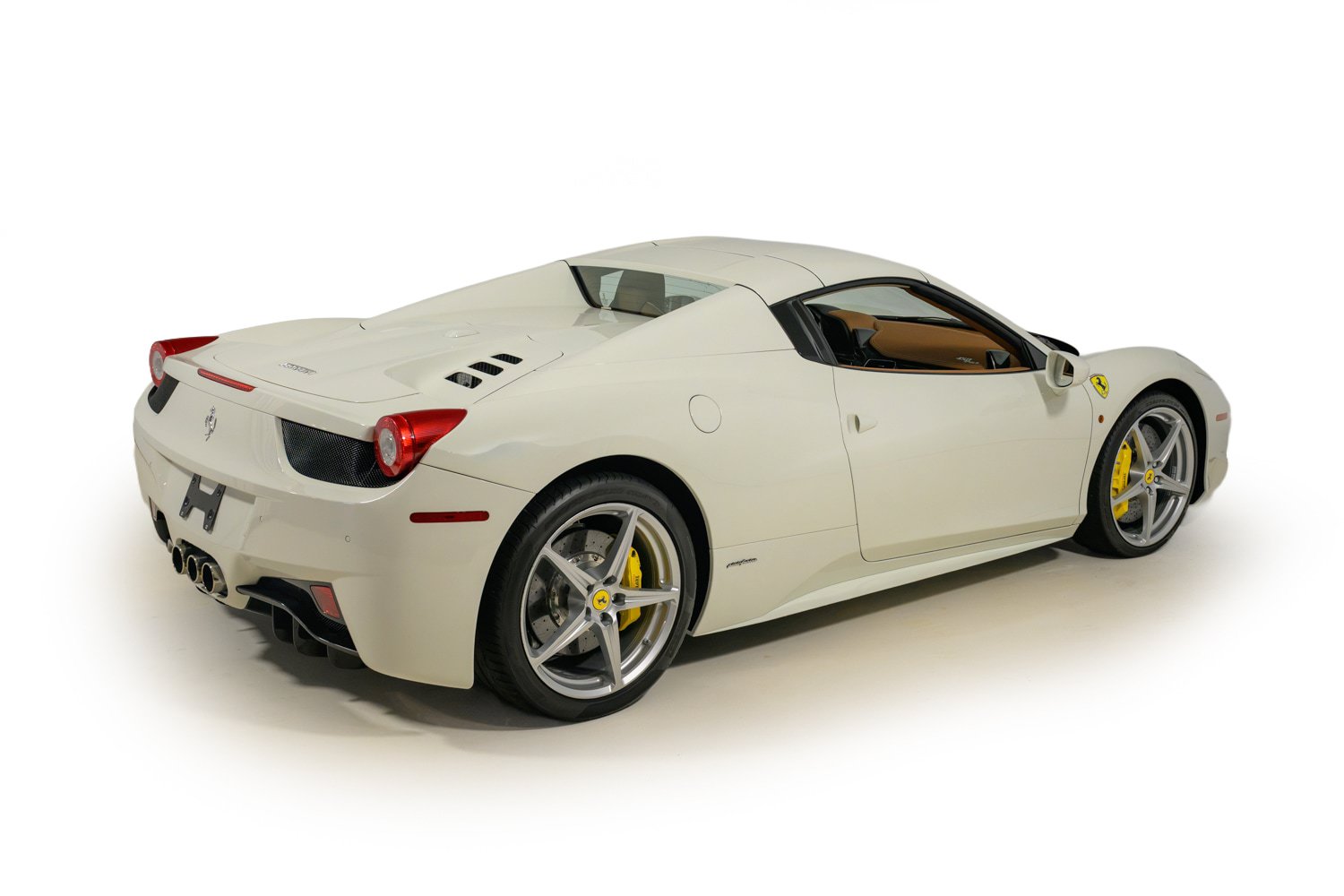 Used 2015 Ferrari 458 Spider RWD image 7