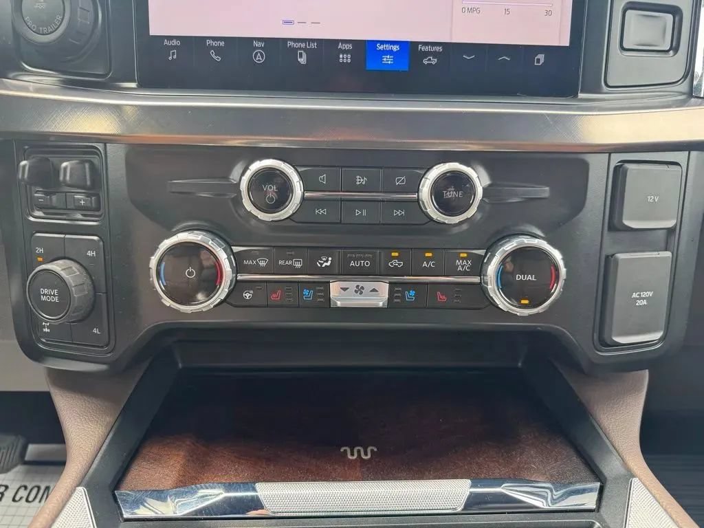 Used 2024 Ford F250 King Ranch w/ Chrome Package AWD/4WD image 26
