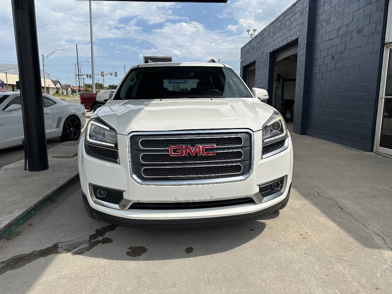 Used 2014 GMC Acadia SLT FWD image 3