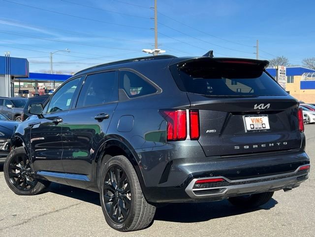Used 2022 Kia Sorento SX image 12