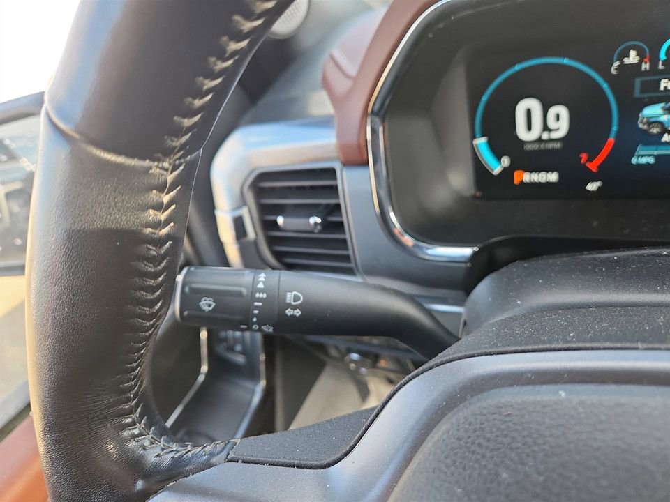 Used 2021 Ford F150 Lariat w/ Equipment Group 502A High image 18