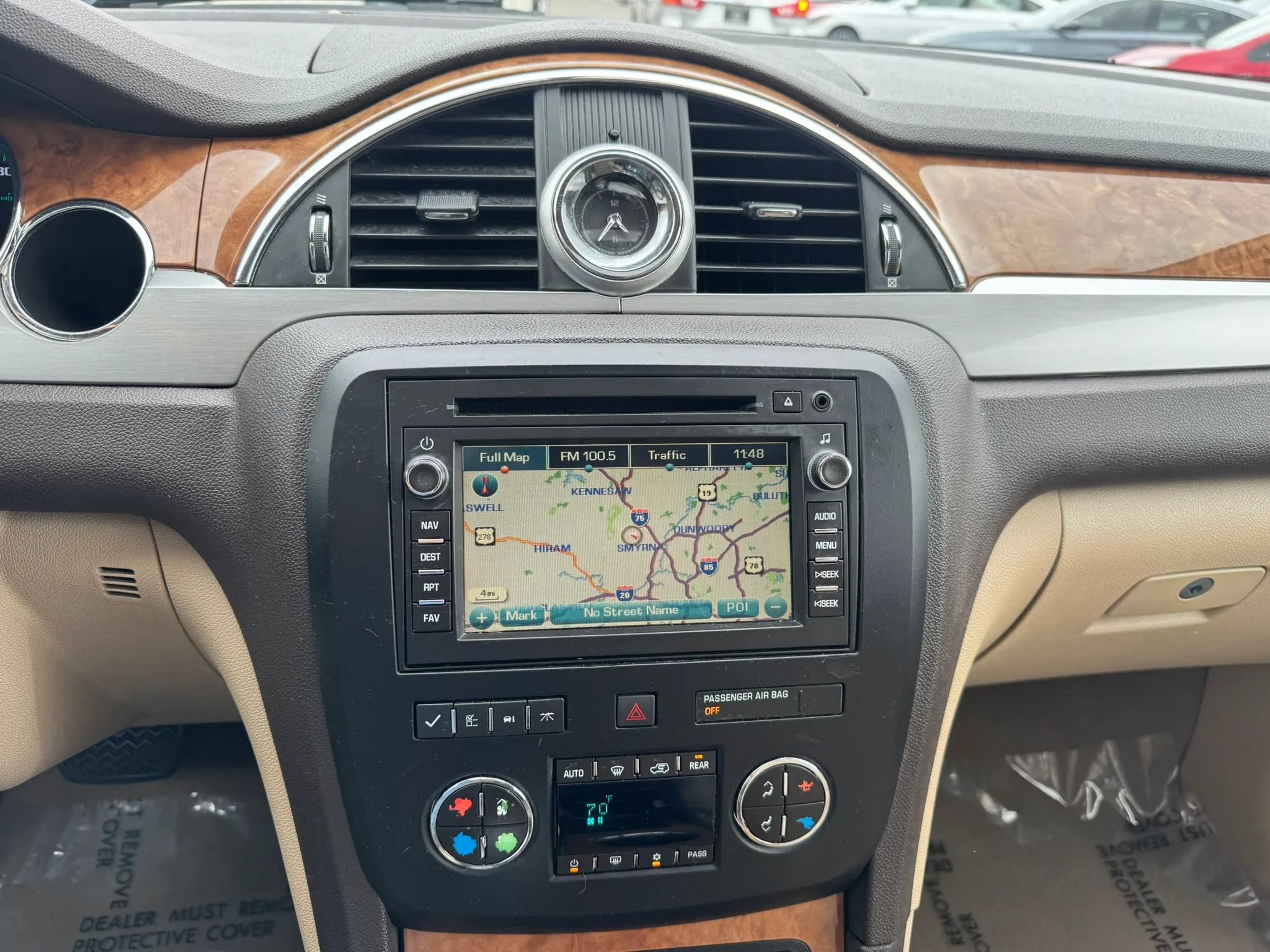 Used 2012 Buick Enclave Premium FWD image 19