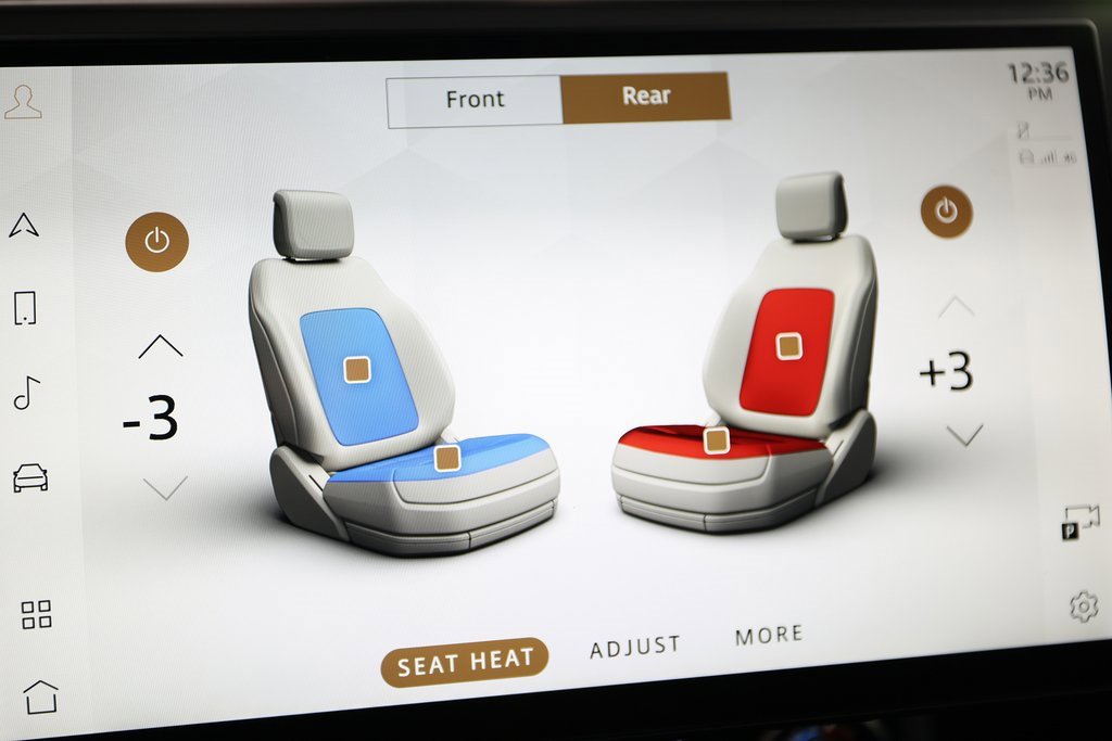 Used 2023 Land Rover Range Rover SE image 26