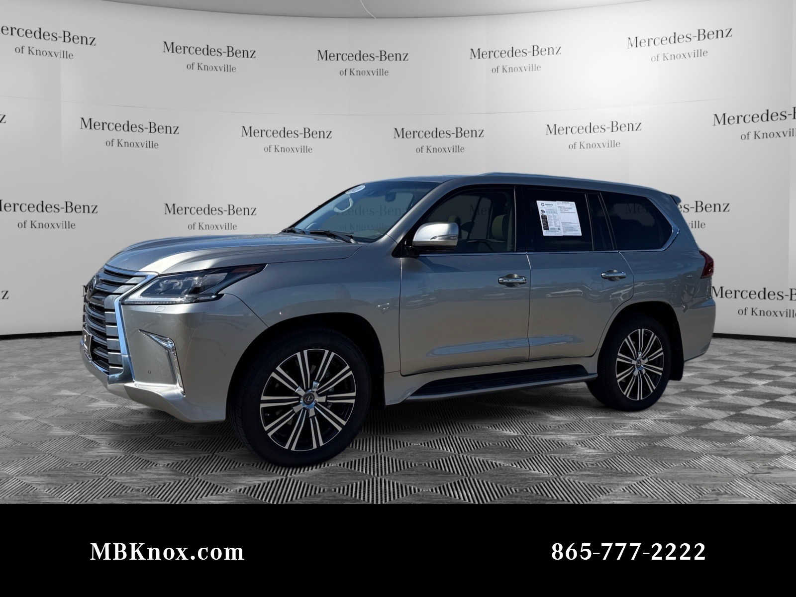 Used 2021 Lexus LX 570 4WD w/ Luxury Package