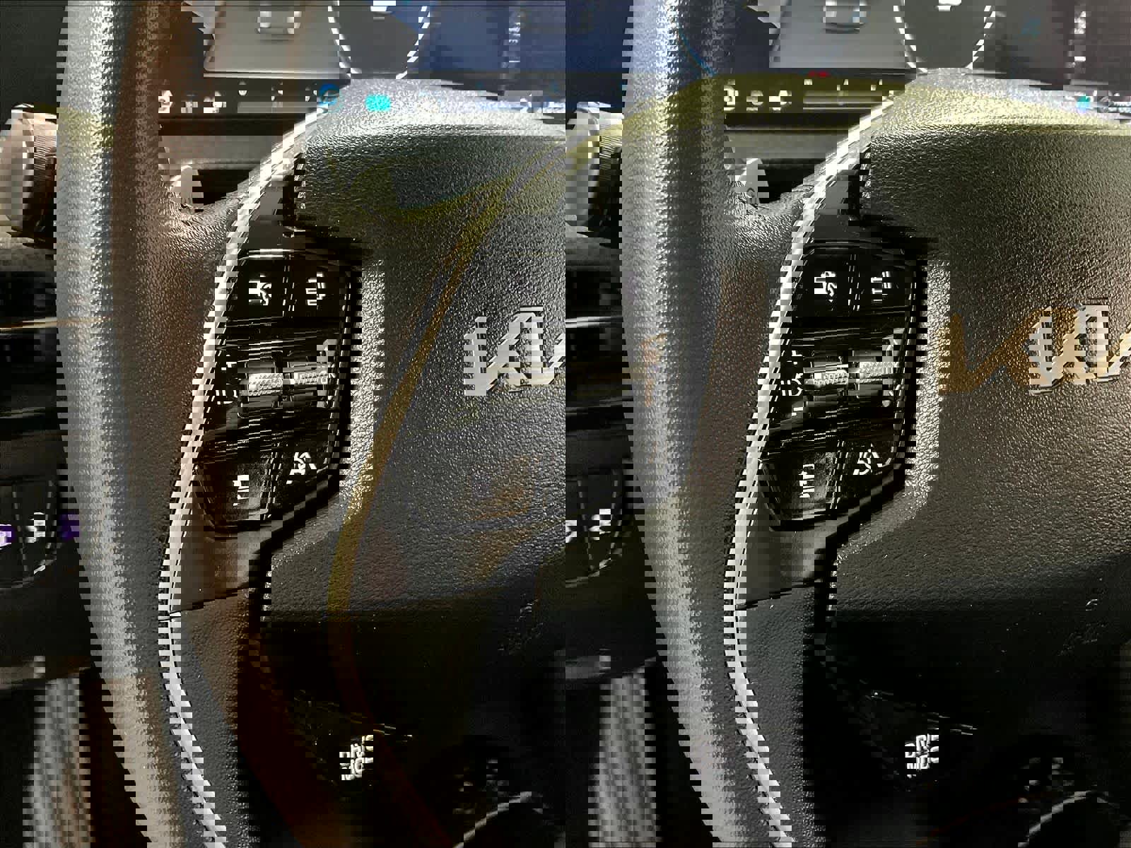 Used 2023 Kia EV6 Wind image 23