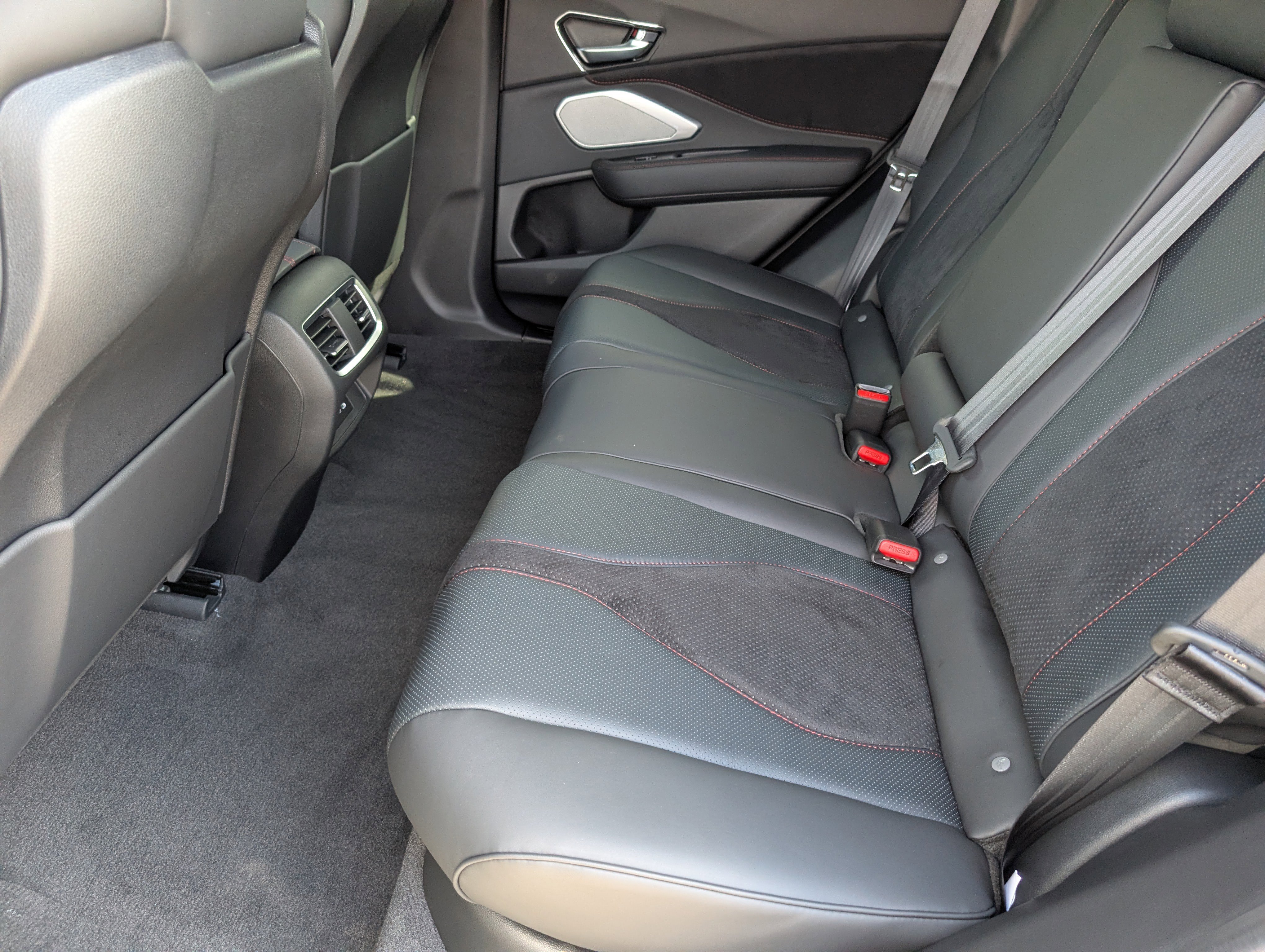 New 2025 Acura RDX A-Spec image 8