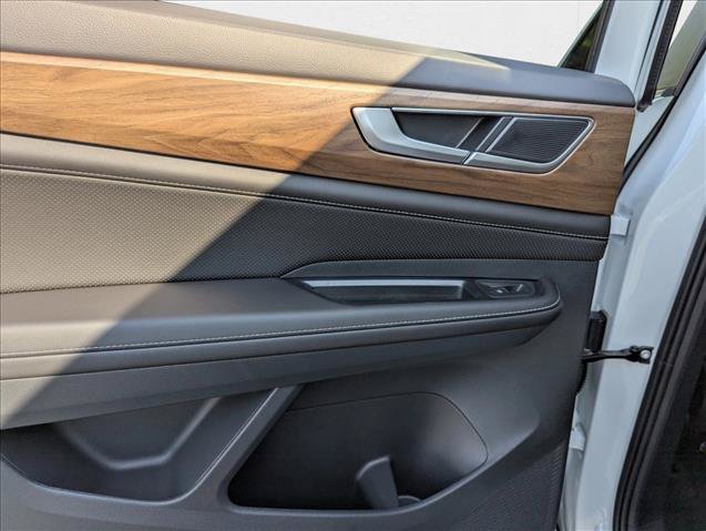 New 2026 Volkswagen Atlas SE FWD image 22