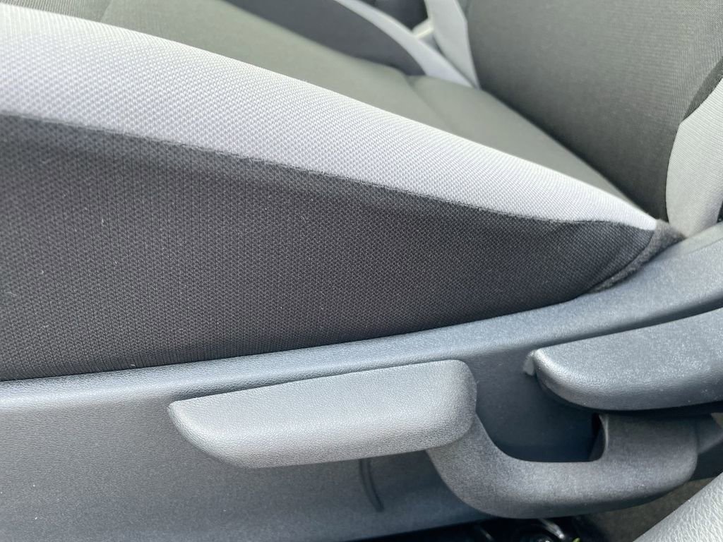 New 2025 Nissan Versa S w/ Trunk Package FWD image 21