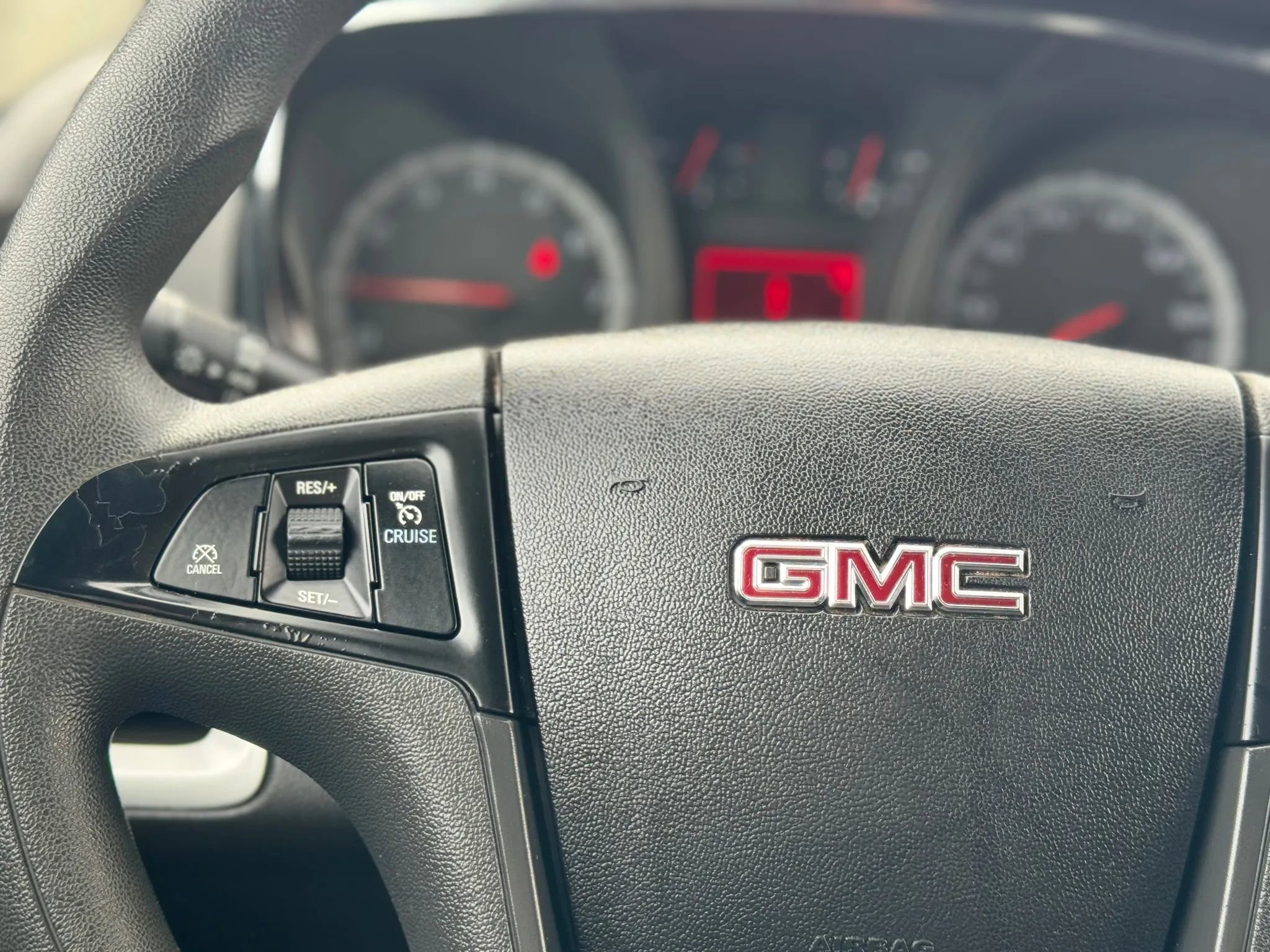 Used 2017 GMC Terrain SLE image 34