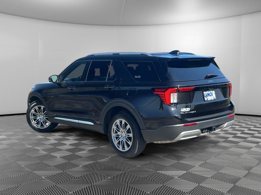 Used 2026 Ford Explorer Platinum AWD/4WD image 2