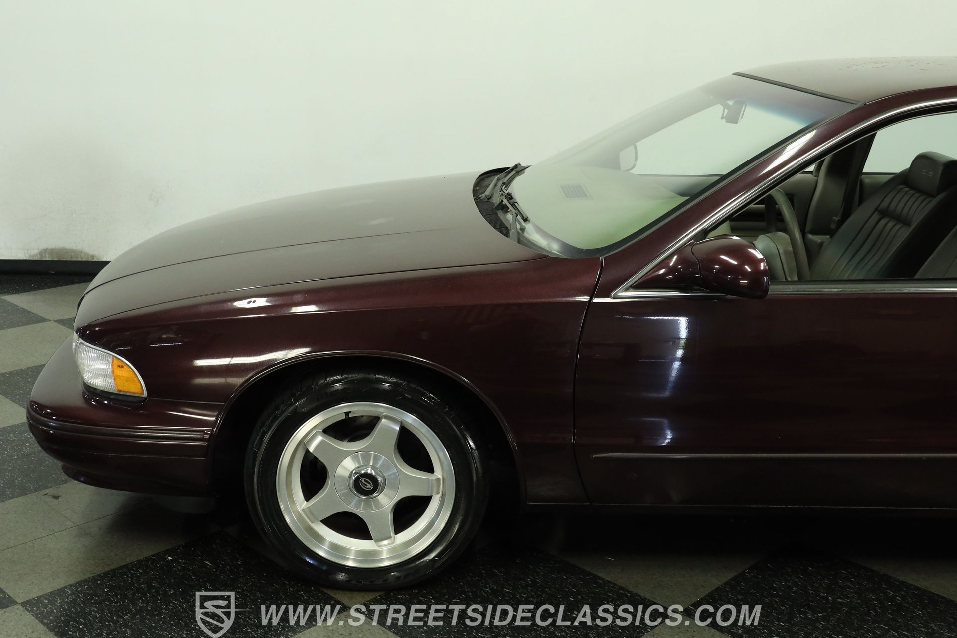 Used 1996 Chevrolet Impala SS RWD image 23