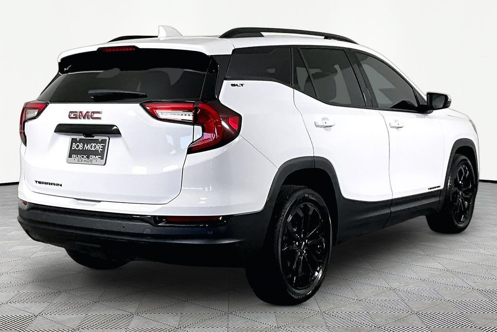 Used 2022 GMC Terrain SLT w/ Elevation Edition FWD image 6