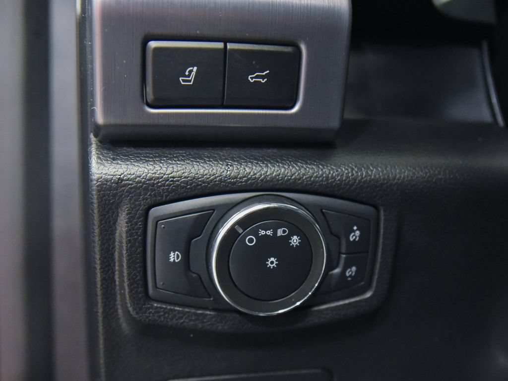 Used 2021 Ford Expedition Max Platinum AWD/4WD image 18