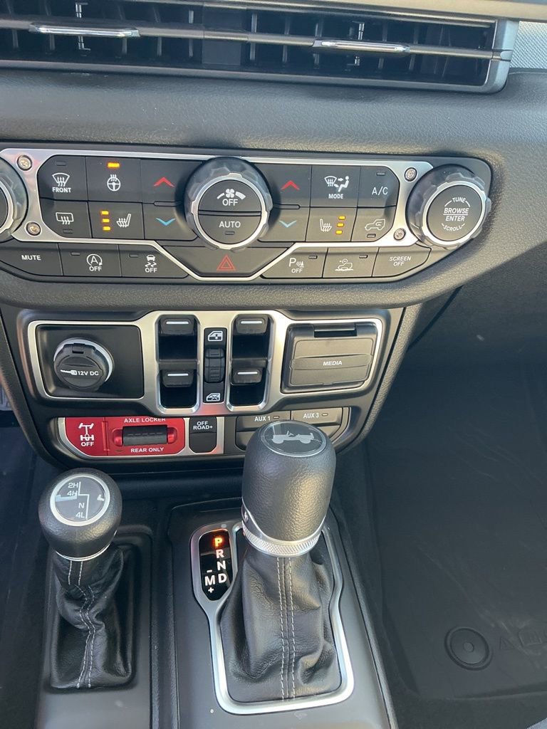 New 2025 Jeep Wrangler Willys image 12