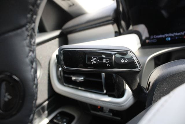 New 2026 Lincoln Aviator Reserve AWD/4WD image 40
