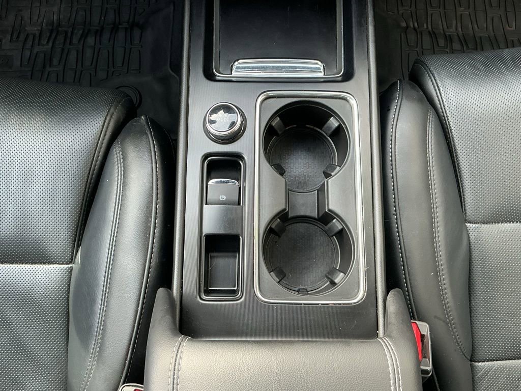 Used 2023 Lincoln Corsair Grand Touring w/ Equipment Group 302A image 15