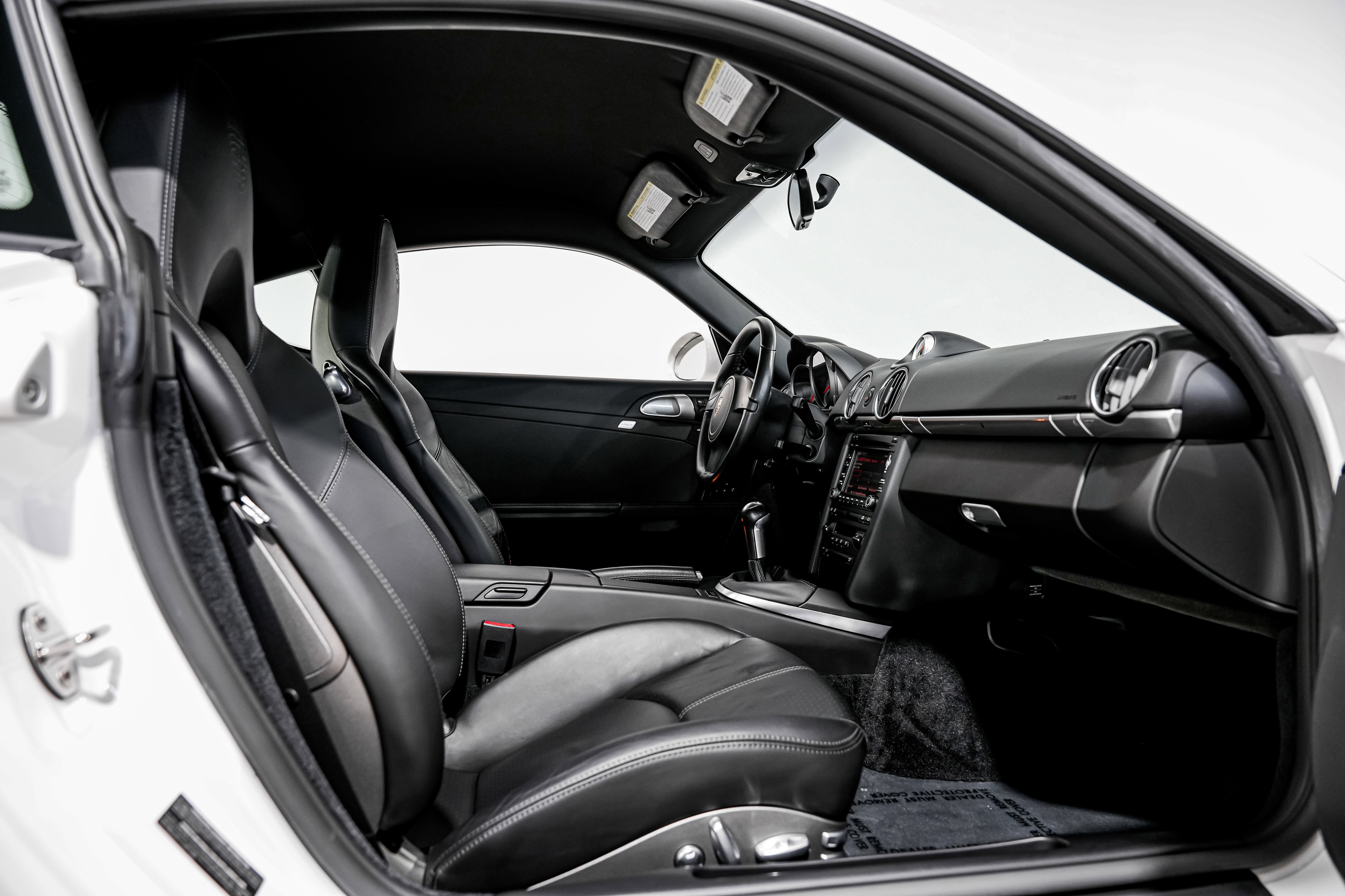 Used 2011 Porsche Cayman S image 26