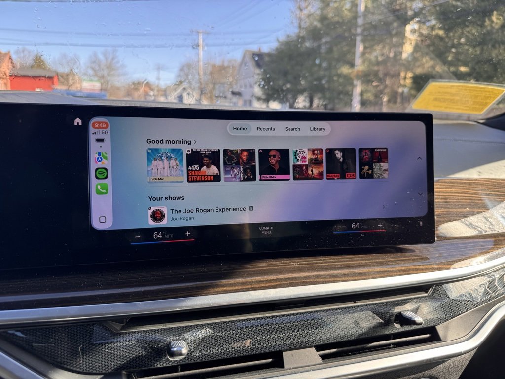 Used 2023 BMW X7 xDrive40i image 24