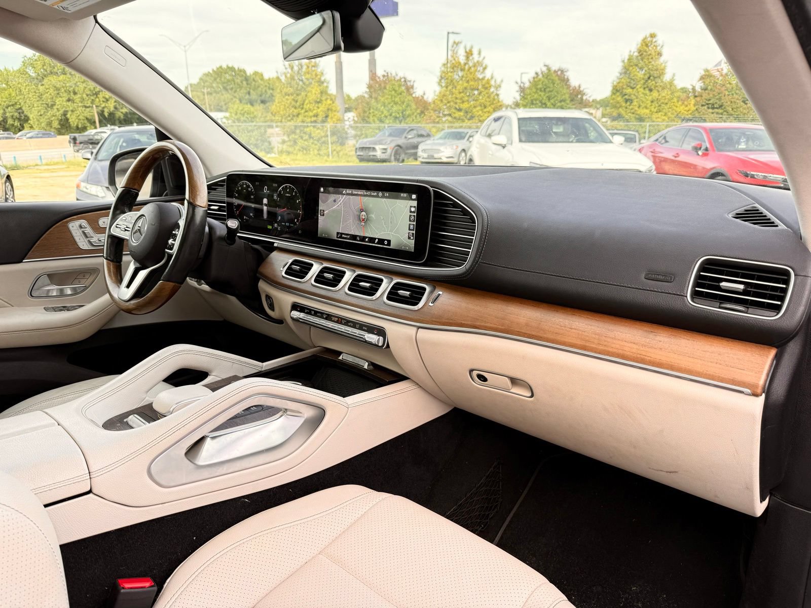 Used 2021 Mercedes-Benz GLS 450 4MATIC image 31