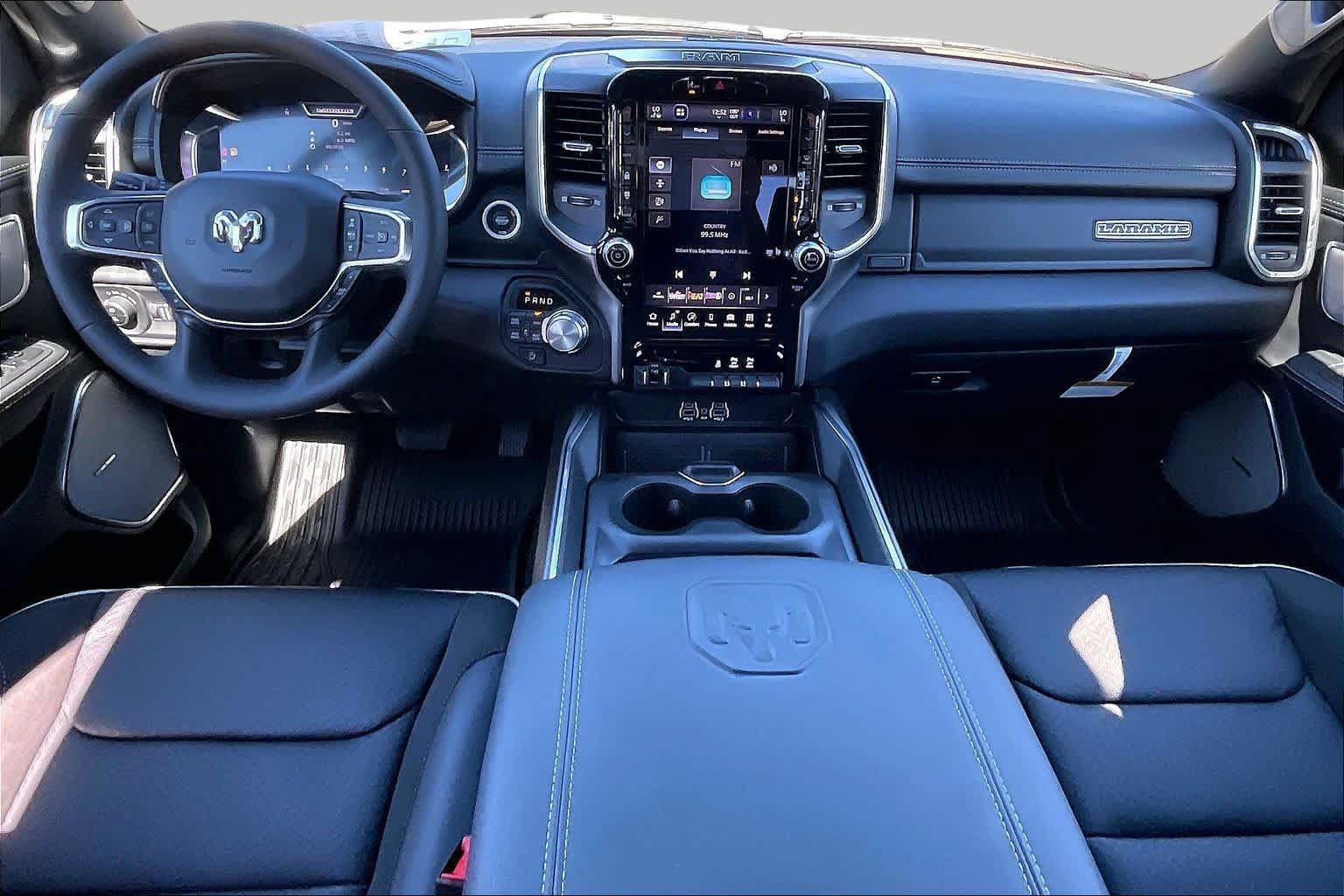 New 2027 RAM 1500 Laramie AWD/4WD image 5