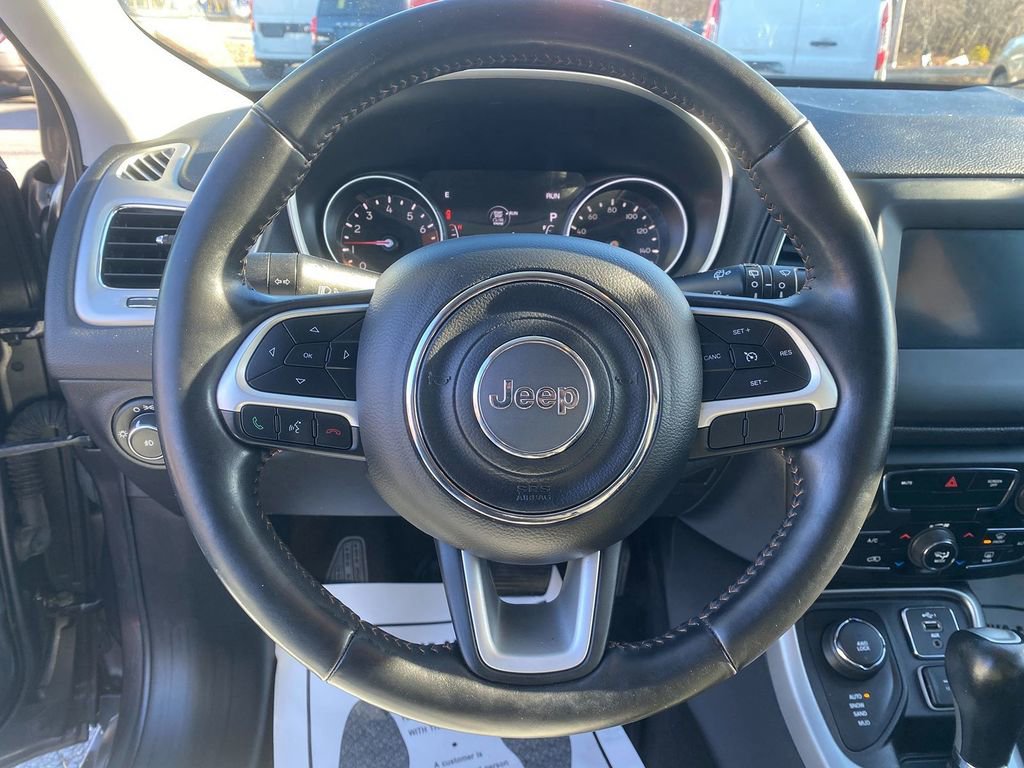 Used 2019 Jeep Compass Latitude w/ Popular Equipment Group image 15