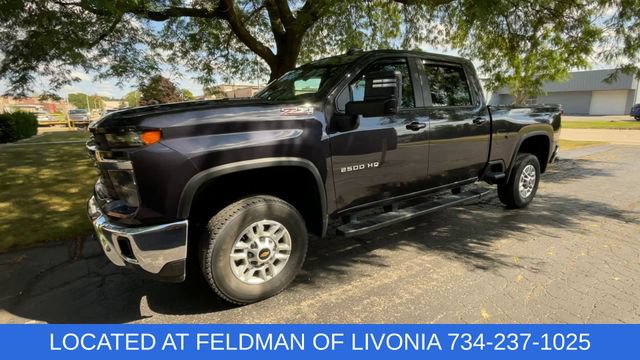 Used 2024 Chevrolet Silverado 2500 LT w/ Convenience Package AWD/4WD image 4