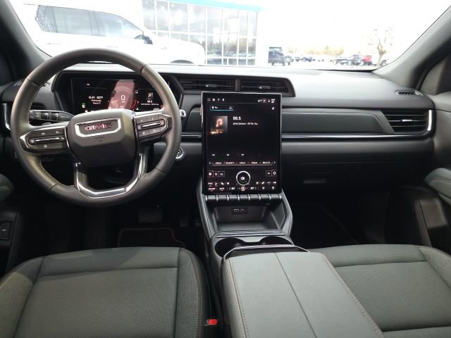 Used 2026 GMC Terrain AT4 w/ Convenience Package III image 3