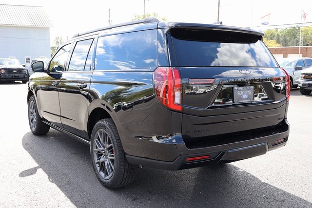 New 2025 Ford Expedition Max Platinum w/ Stealth Performance Package image 18