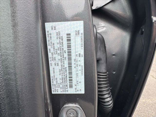 Used 2022 Lincoln Corsair AWD w/ Premium Package image 10