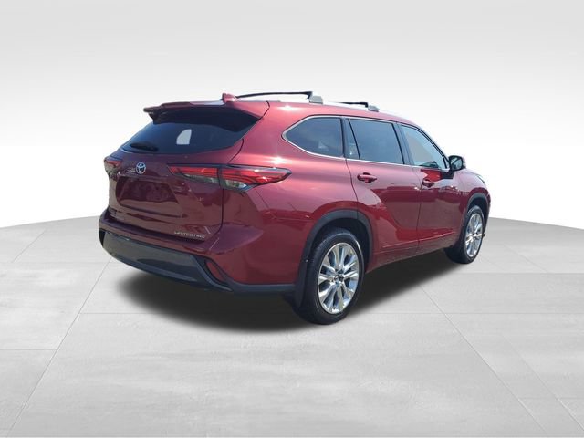 Used 2023 Toyota Highlander Limited image 5