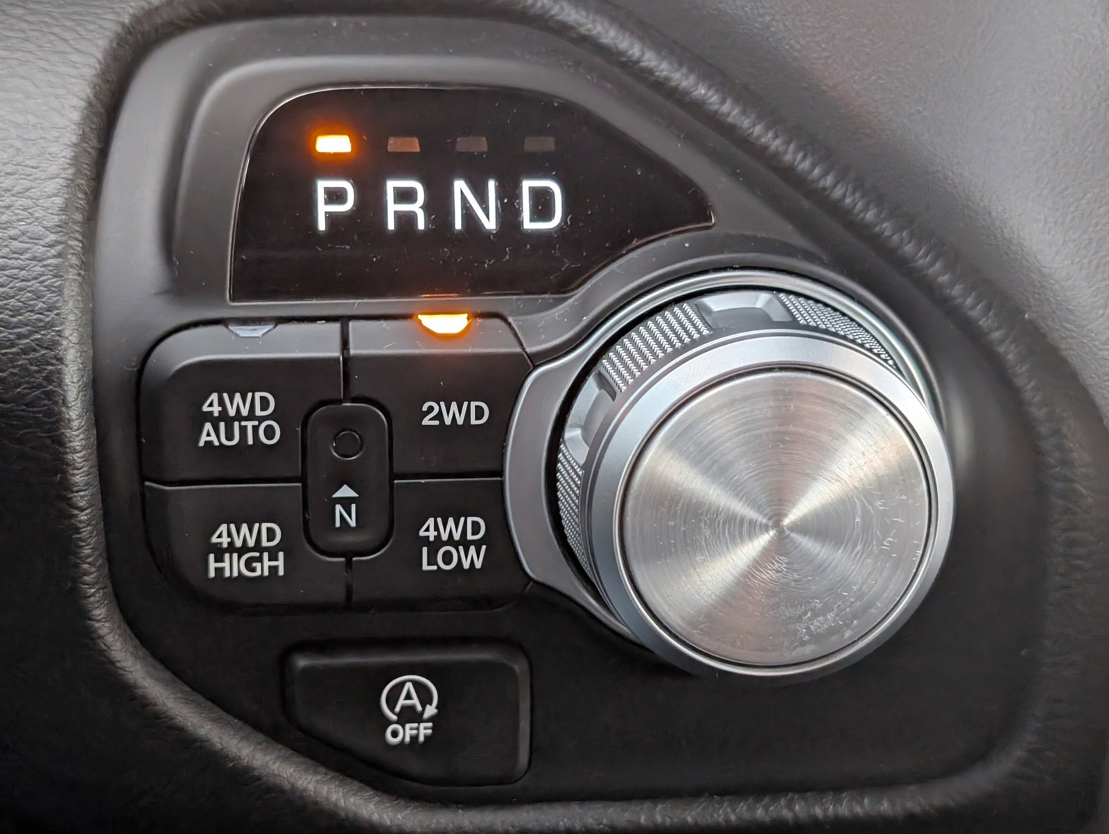 Used 2025 RAM 1500 Laramie image 10