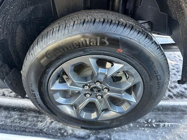 New 2025 Ford Maverick XLT w/ Equipment Group 301A image 15