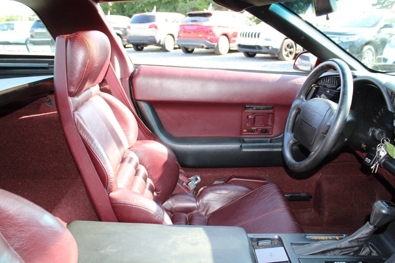 Used 1993 Chevrolet Corvette Coupe RWD image 11