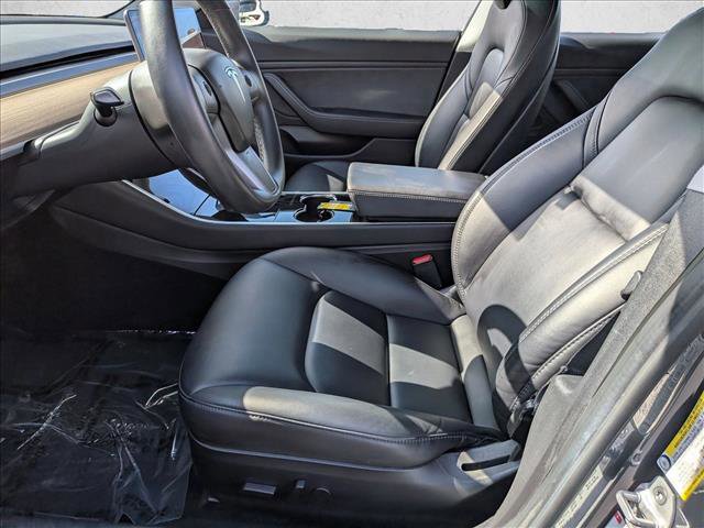 Used 2018 Tesla Model 3 Long Range RWD image 15