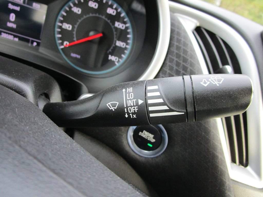 Used 2024 Chevrolet Malibu LS FWD image 25