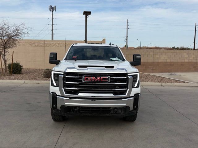 Used 2024 GMC Sierra 3500 SLE w/ SLE Convenience Package image 5