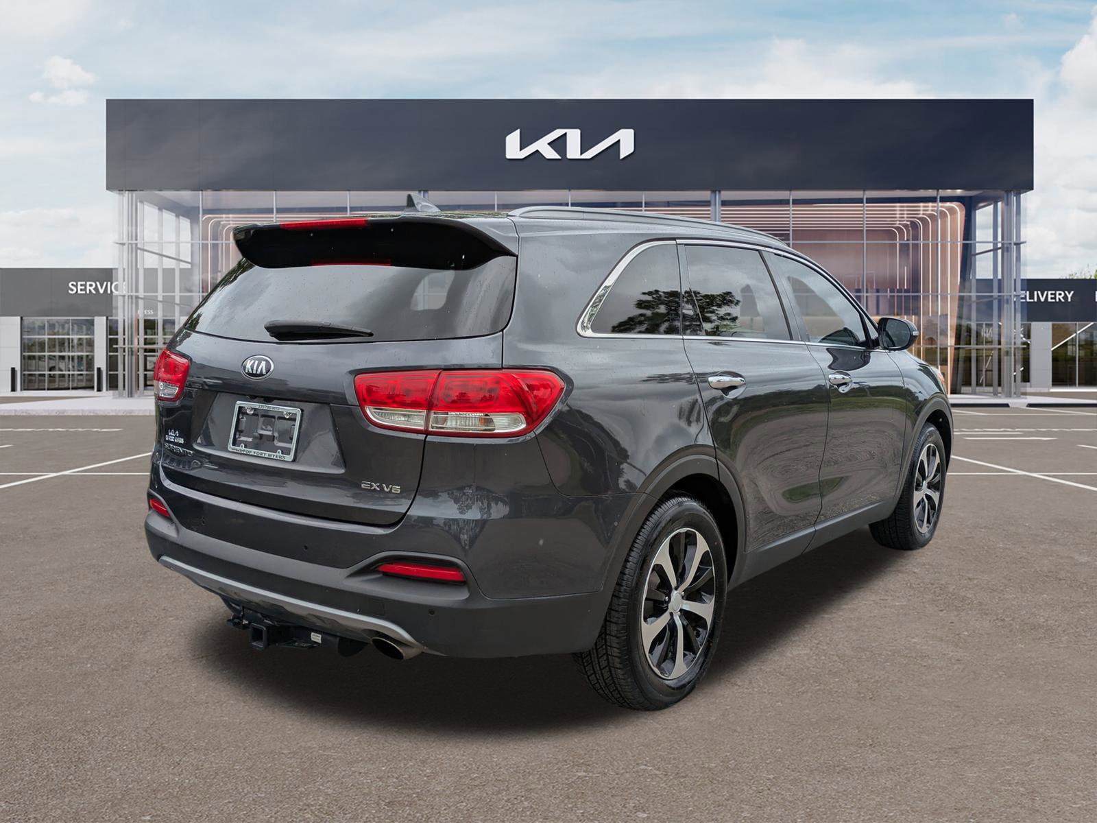 Certified 2017 Kia Sorento EX FWD image 4