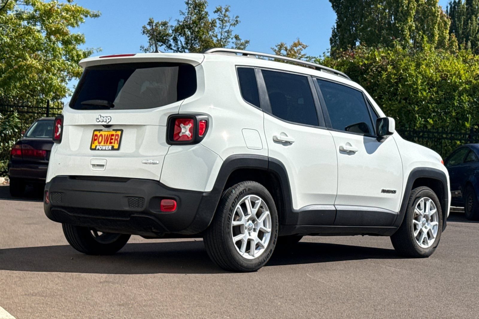 Used 2020 Jeep Renegade Latitude w/ Popular Equipment Group FWD image 4
