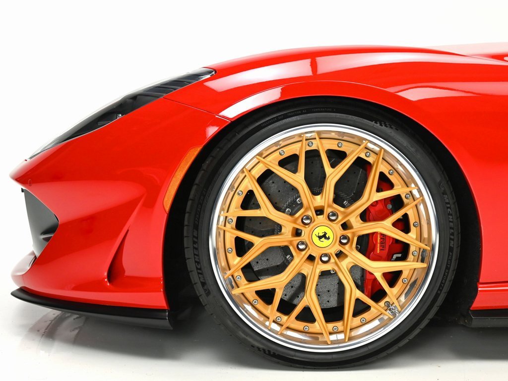 Used 2022 Ferrari 812 GTS image 42