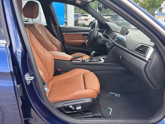Used 2017 BMW 330i Sedan RWD image 39