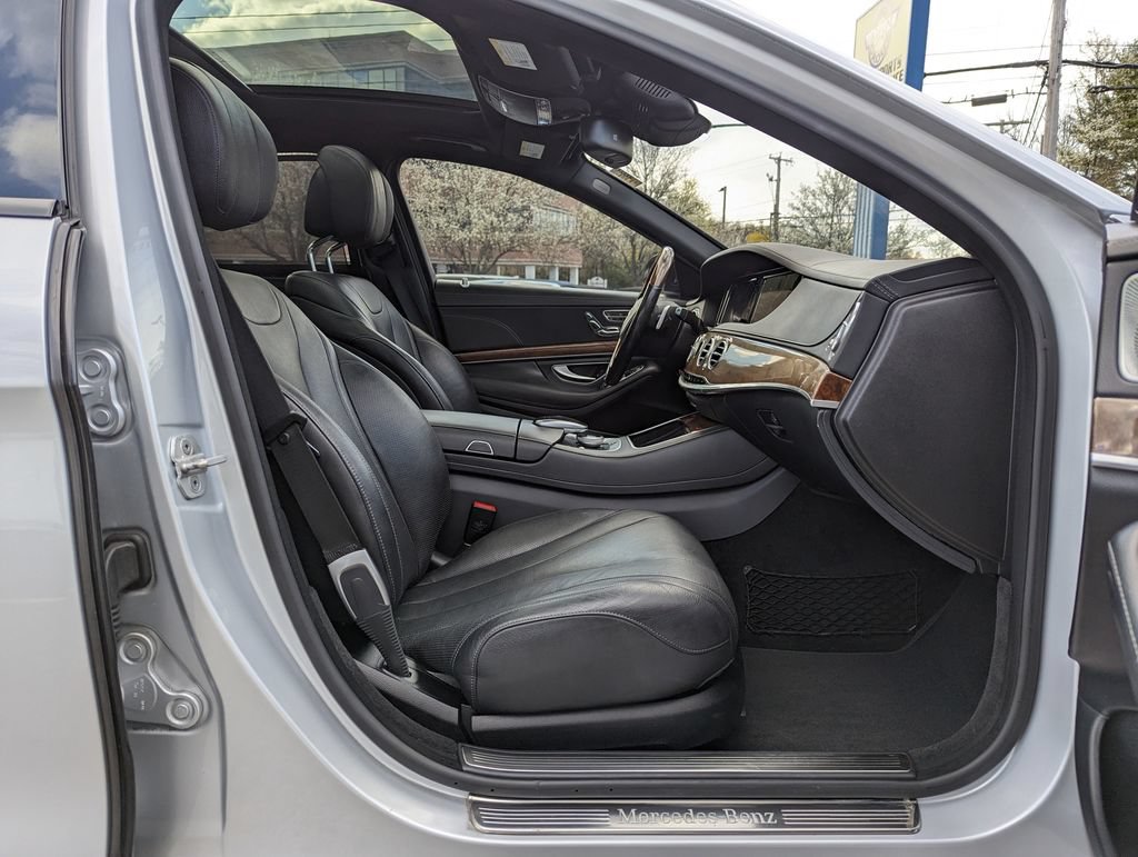 Used 2015 Mercedes-Benz S 550 4MATIC Sedan image 36