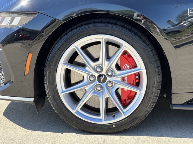 Used 2024 Ford Mustang GT Premium image 8