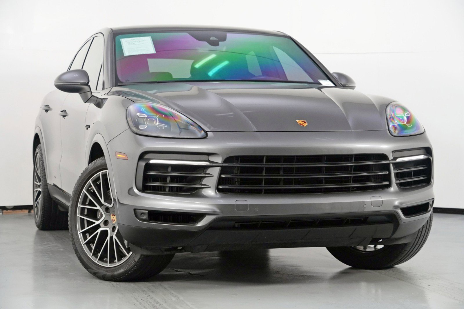 Used 2023 Porsche Cayenne Coupe AWD/4WD image 4